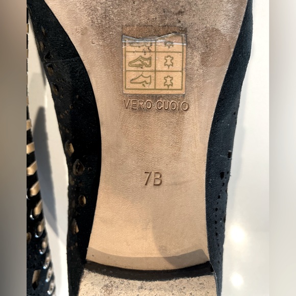 BCBG Ballerina Flat Black and Tan Suede - Picture 6 of 9